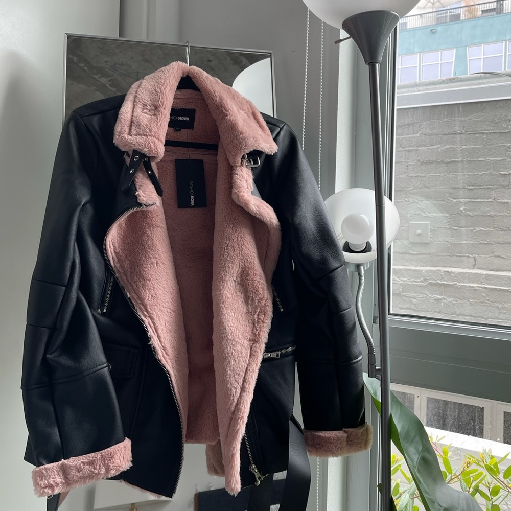 Fashion Nova Pink Faux Fur Collar Leather Jacket